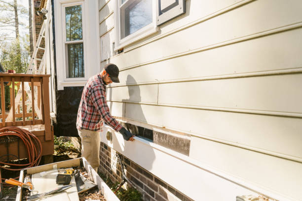 Top rated local Emergency Siding Repair specialists in Woburn, MA